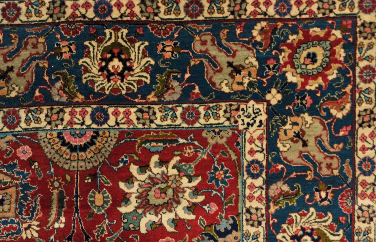 Tabriz Benlian vase