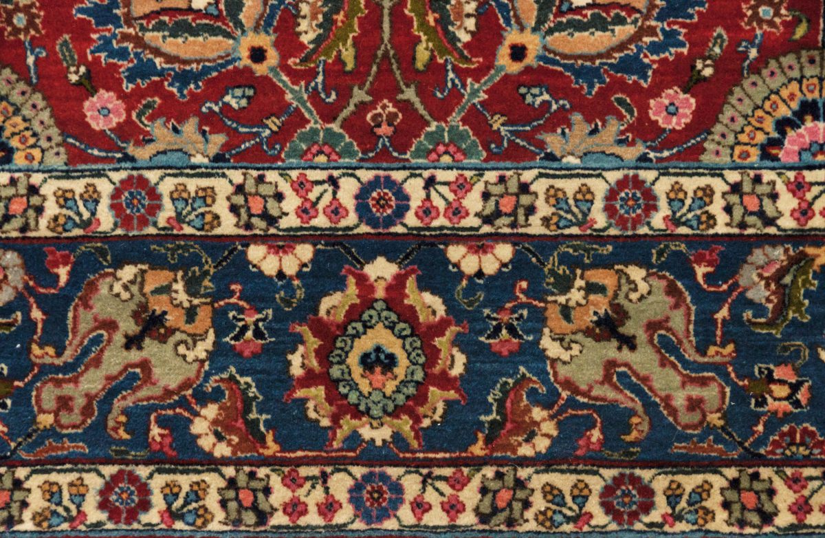 Tabriz Benlian vase